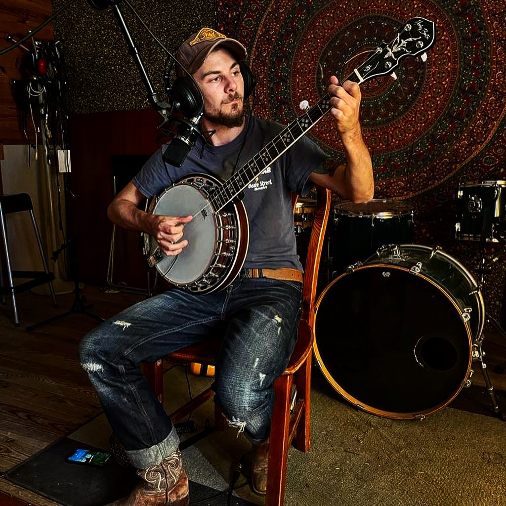 MAGPIE-Banjo